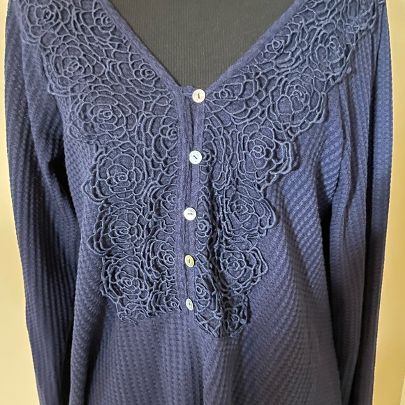 Ladys Navy Blue Sheilay Floral Waffle Knit Sweater Size XL - Picture 3 of 11